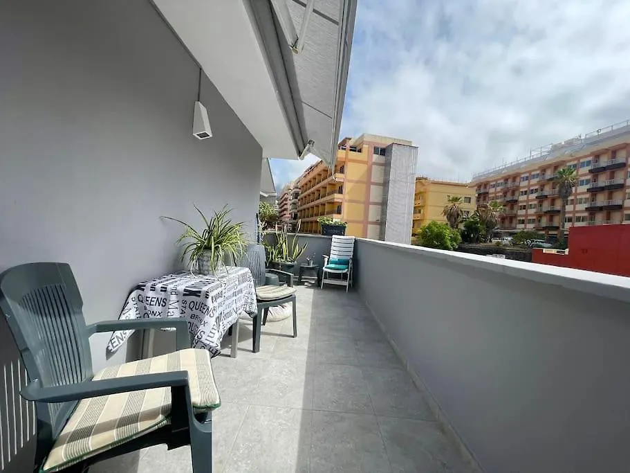 Encantador Piso En Centro De Puerto De La Cruz Con Gran Terraza